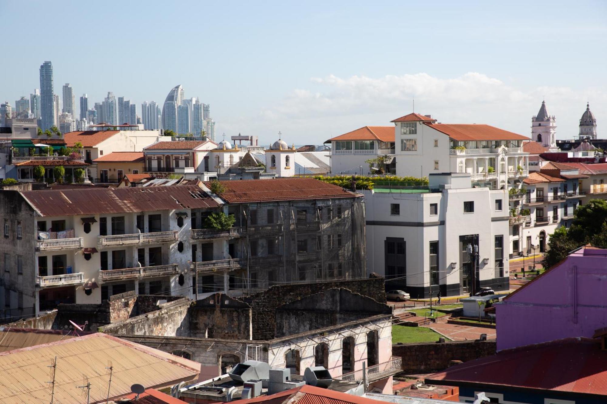 La Cuadra Apartments By Acomodo Kota Panama Bagian luar foto
